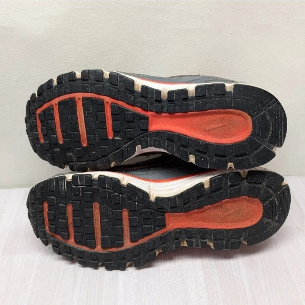Nike Dual Fusion Vintage Athletic Running Sneakers Gray/Orange Women’s 7.5